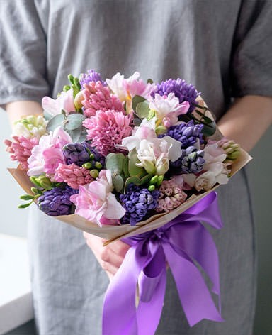 Бесплатная доставка цветов в Нязепетровске